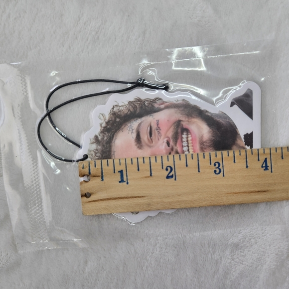 NEW Post Malone Gift Set - Lot with Make up Cosmetic Bag & 2 Air Fresheners - Picture 4 of 5